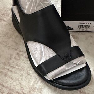 Naturalizer Black Women's Sandals